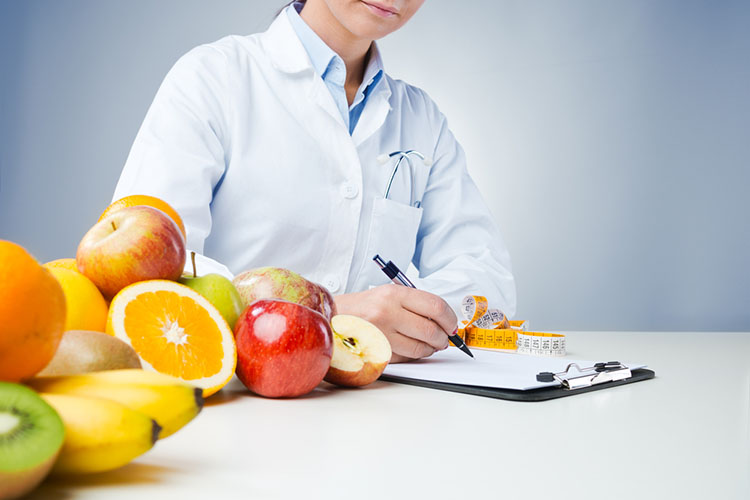 Dietista-nutricionista, el profesional que te enseña a comer bien