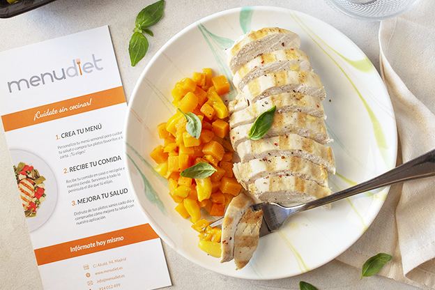 Pollo con calabaza y mango para llevar